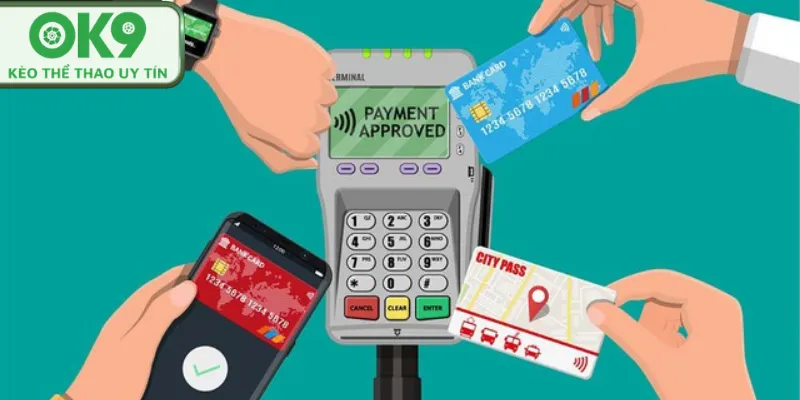 Người chơi kiểm tra giao dịch tài chính trên hệ thống OK9.